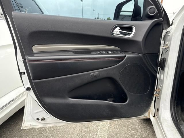 Used 2015 Bright White Clearcoat Dodge R/T image 10
