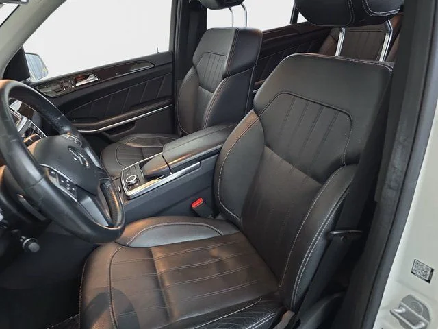 Used 2014  Mercedes-Benz GL 450 image 15
