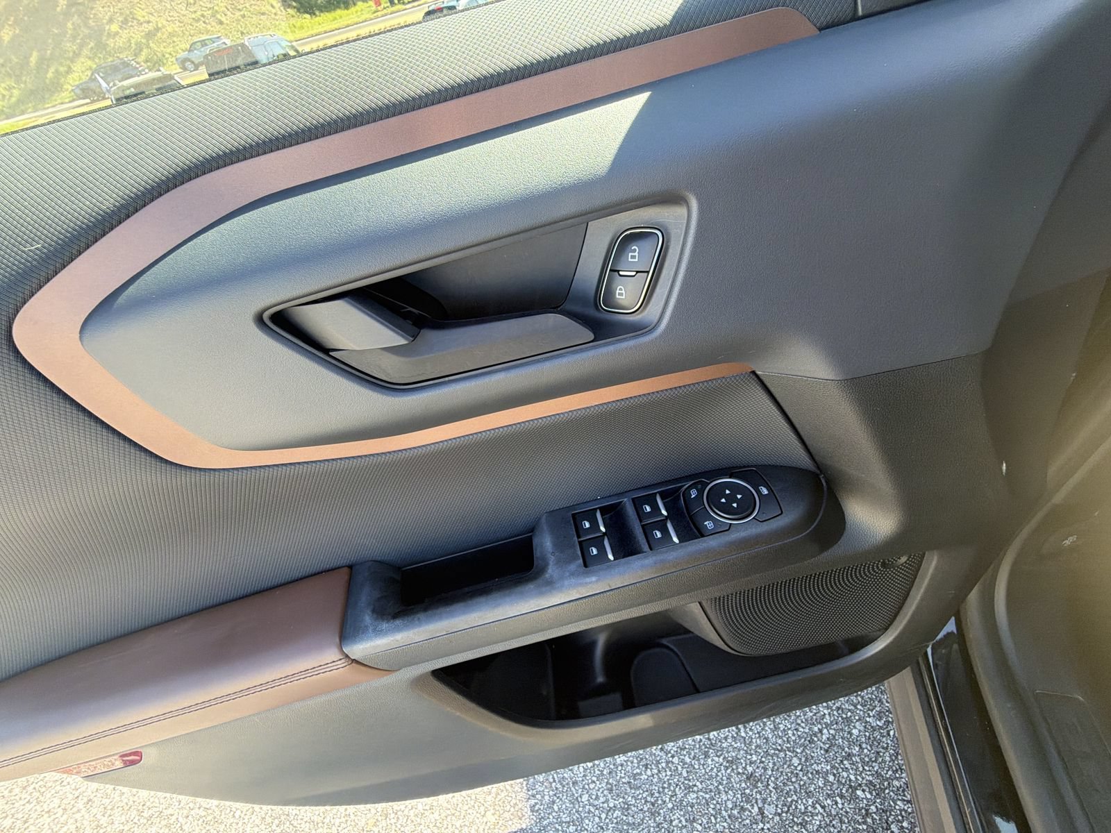 Used 2021 Shadow Black Ford Outer Banks image 17