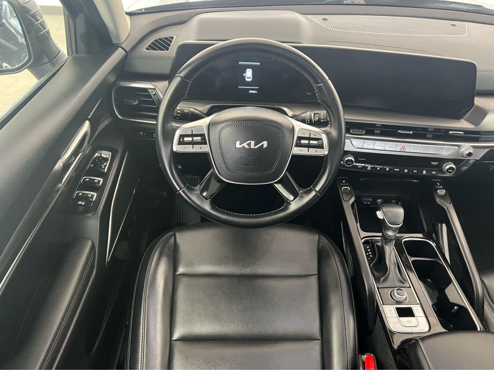 2025 Kia Telluride S - Photo 31