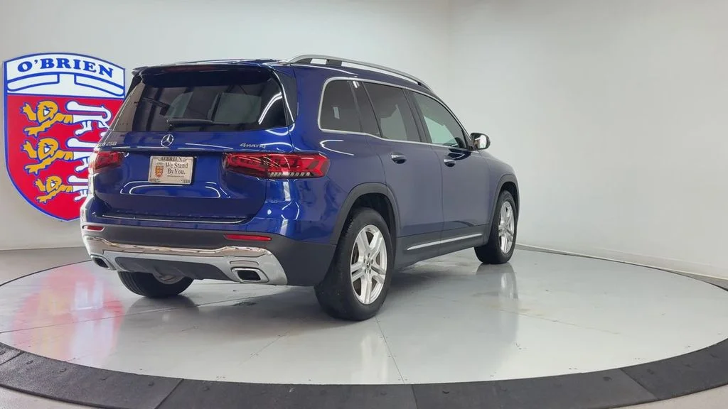 Used 2021  Mercedes-Benz GLB 250 image 5