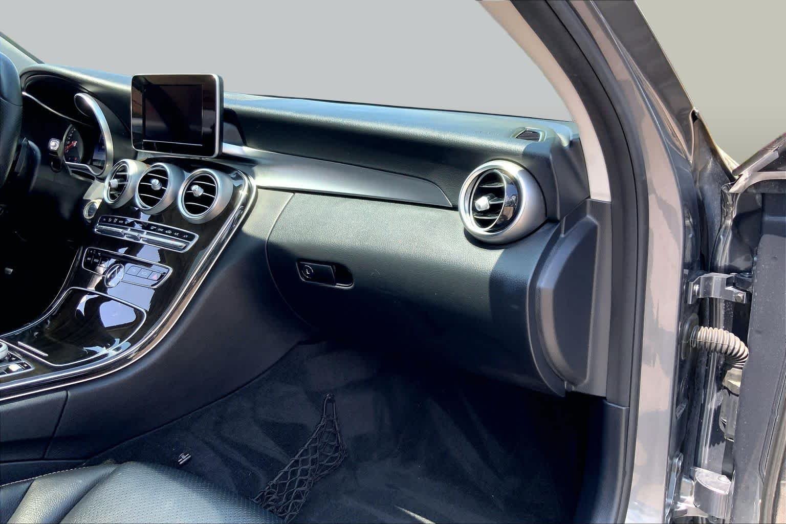 Used 2017 Selenite Grey Metallic Mercedes-Benz C 300 image 19