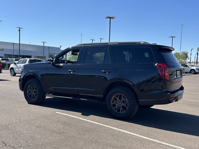 Used 2025 Agate Black Metallic Ford Tremor image 38