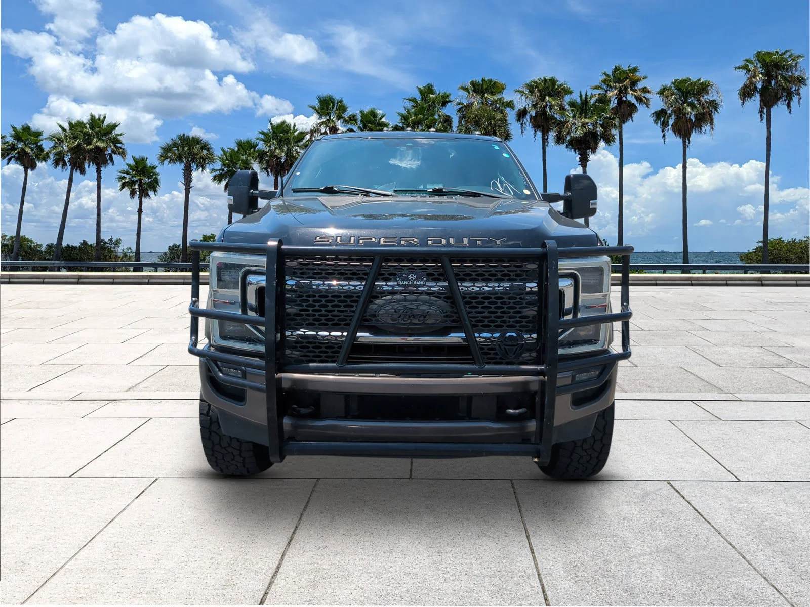 Used 2022 Agate Black Metallic Ford King Ranch image 2