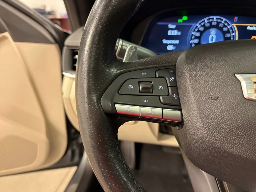Used 2021 SATIN STEEL METALLIC Cadillac Premium Luxury image 30
