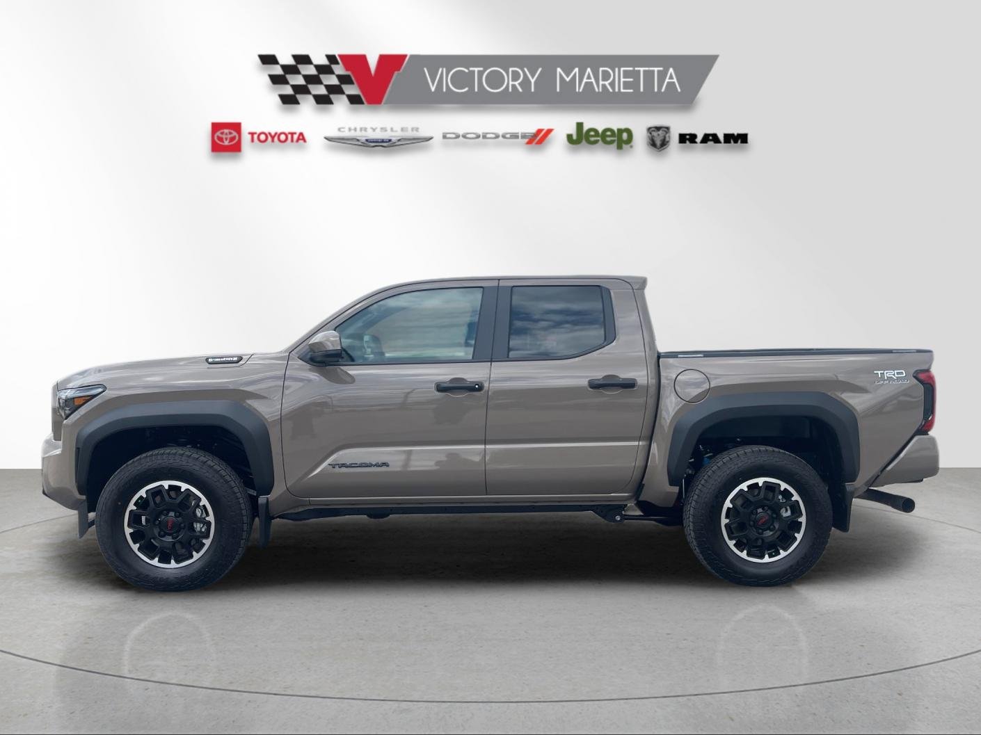 2026 Toyota Tacoma TRD Off Road - Photo 2