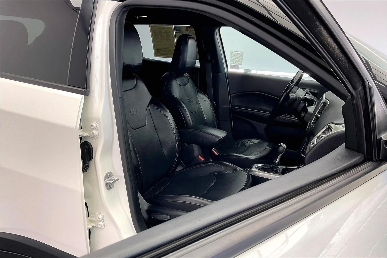 Used 2020 White Clearcoat Jeep High Altitude image 6