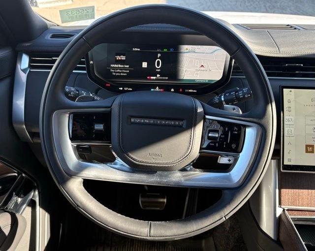 2025 Land Rover Range Rover SE - Photo 16