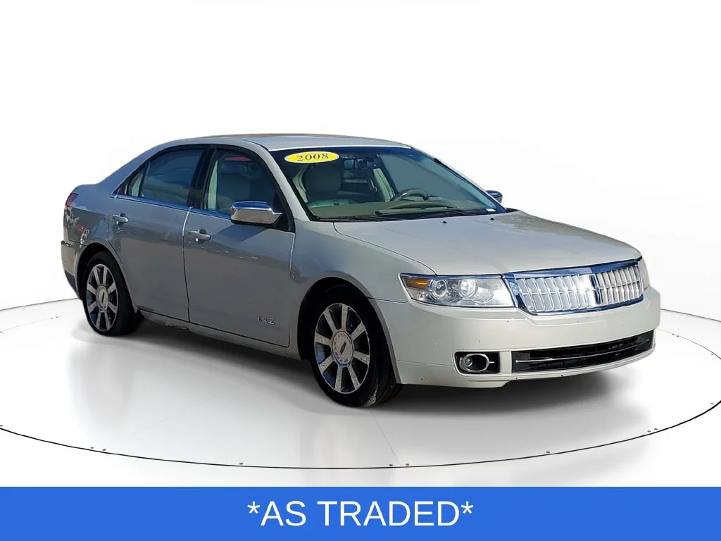 Used 2008 Beige Lincoln Base image 2