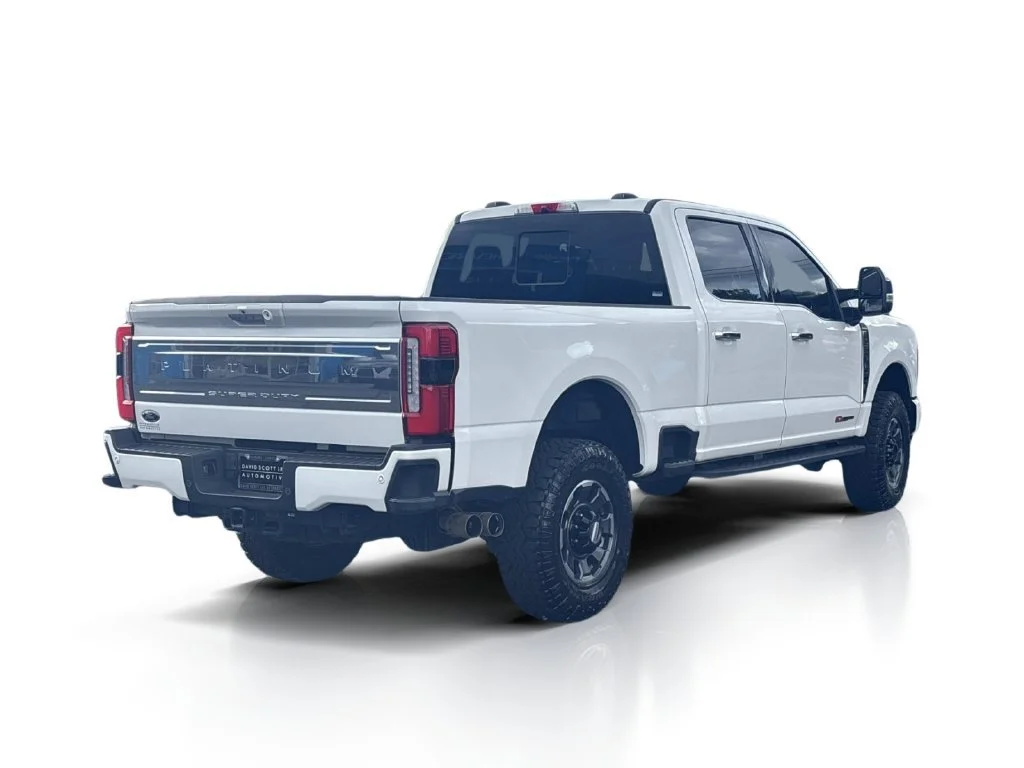 Used 2024 Star White Metall Ford XL image 5