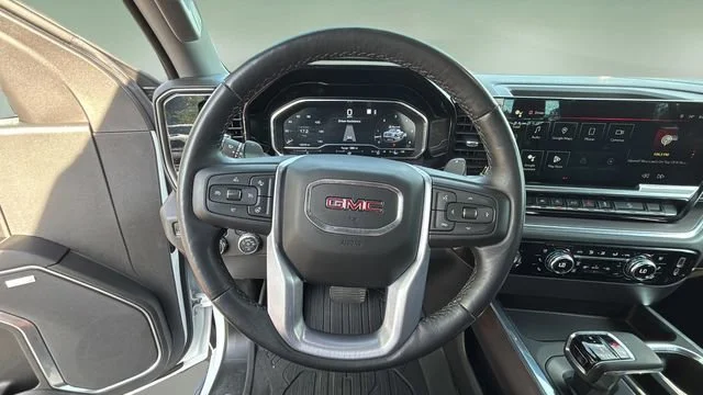 Used 2023 Summit White GMC SLT image 13