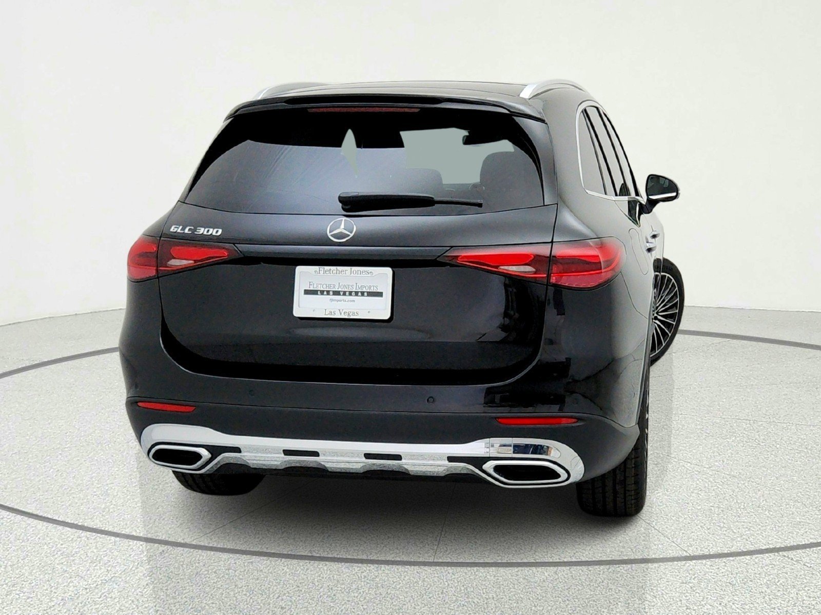 New 2026 Obsidian Black Metallic Mercedes-Benz GLC 300 SUV image 25