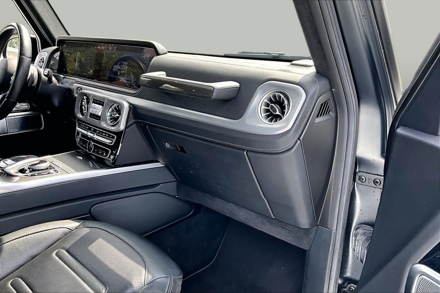 Used 2021 designo Night Black Magno Mercedes-Benz G 550 image 18