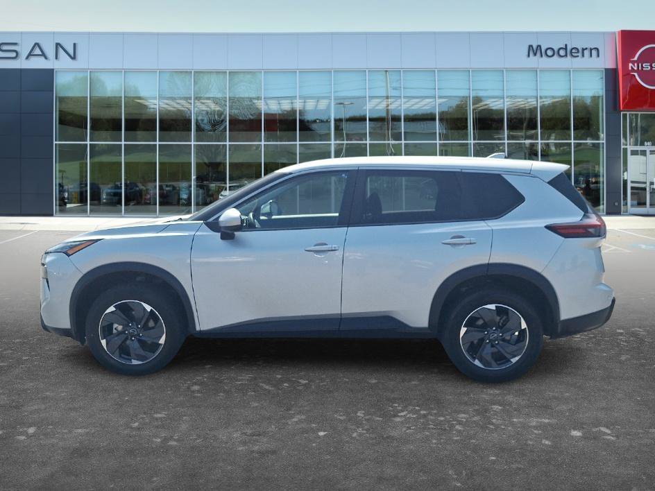 Used 2025 Brilliant Silver Metallic Nissan SV image 7
