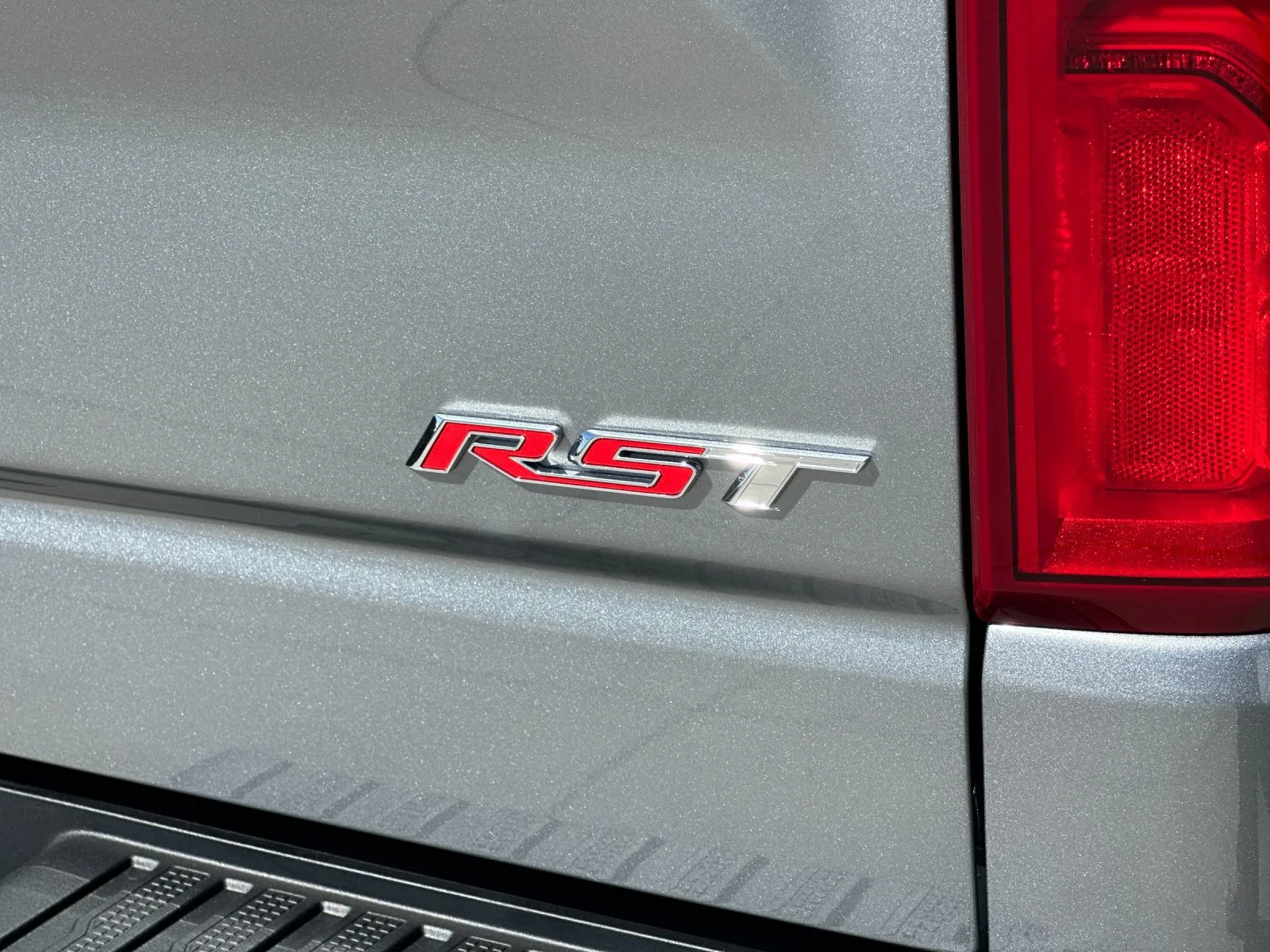 2026 Chevrolet Silverado 1500 RST - Photo 27