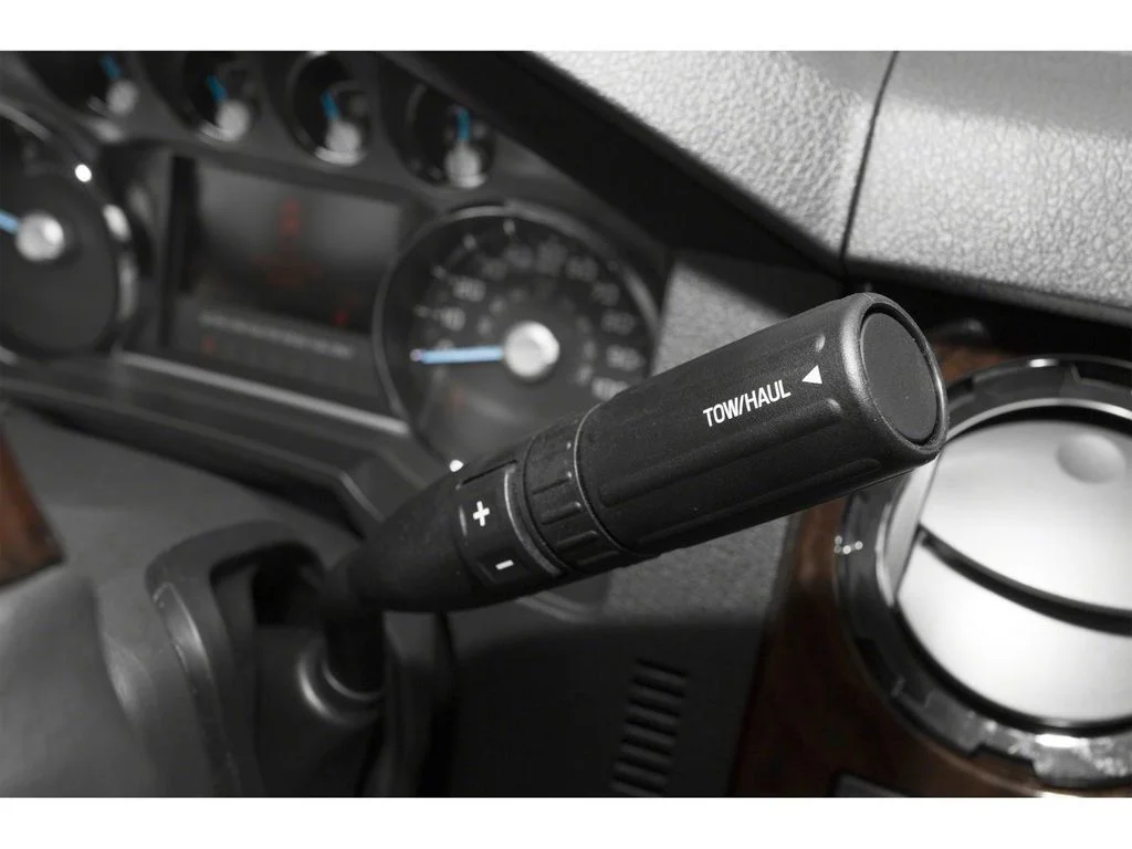 Used 2015 Blue Ford Lariat image 22