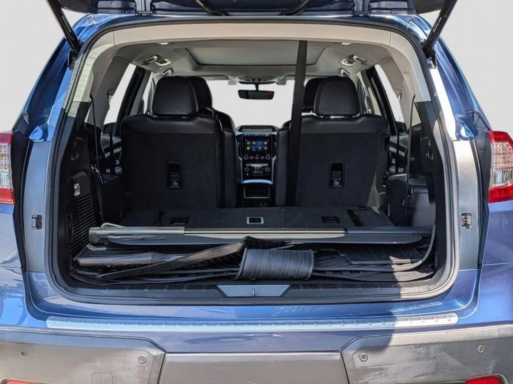 Used 2020 Blue Subaru Limited image 8