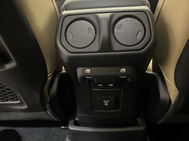 Used 2019 Yellow Jeep Unlimited Rubicon image 20