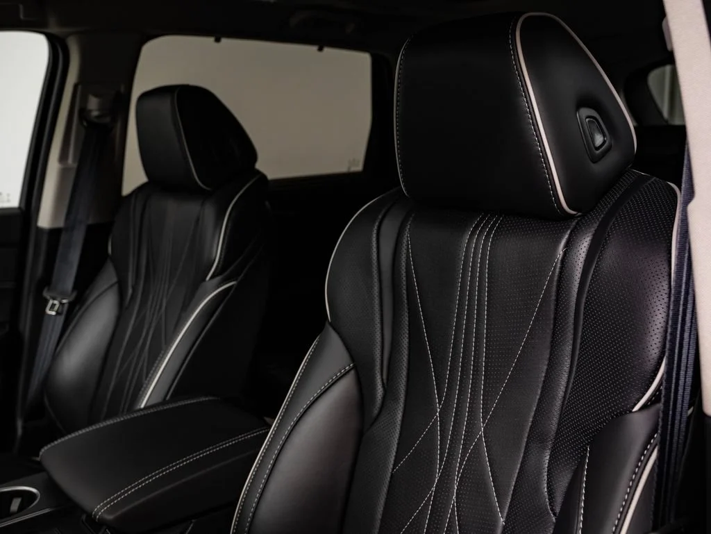 New 2026 Majestic Black Pearl Acura Advance Package image 25
