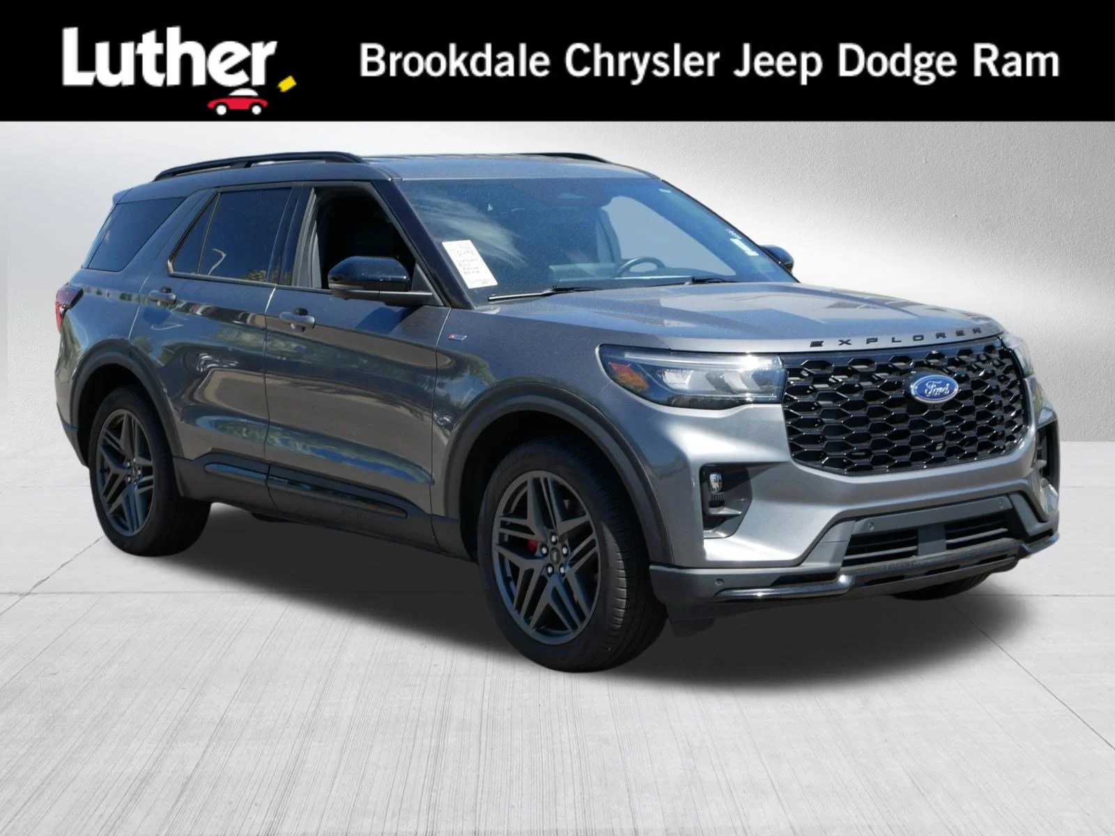 2025 Ford Explorer ST-LINE 4WD (PL535)'s photo
