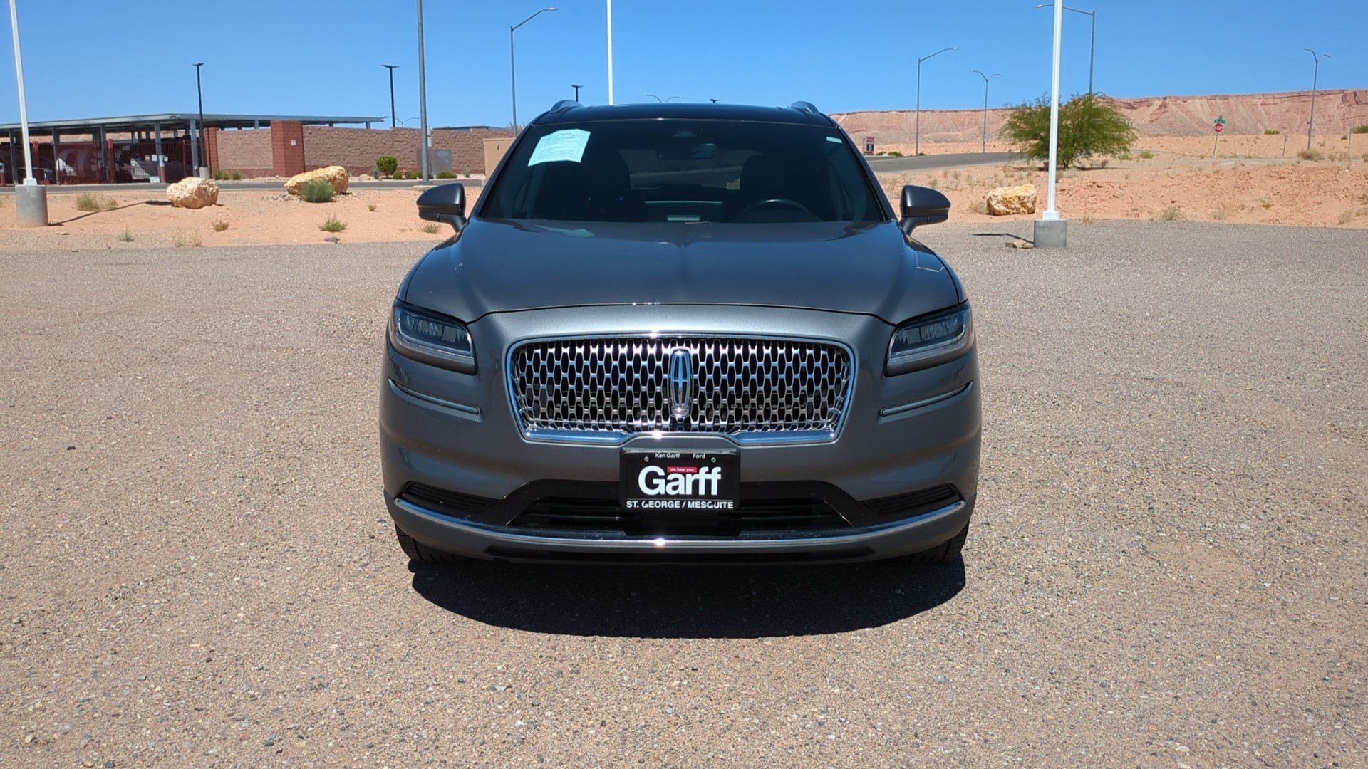 Used 2022 Gray Metallic Lincoln Reserve image 8