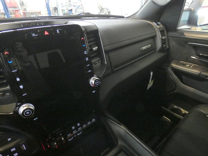 New 2026 Diamond Black Crystal Pearl-Coat Exterior Paint RAM RHO 4x4 Crew Cab 5