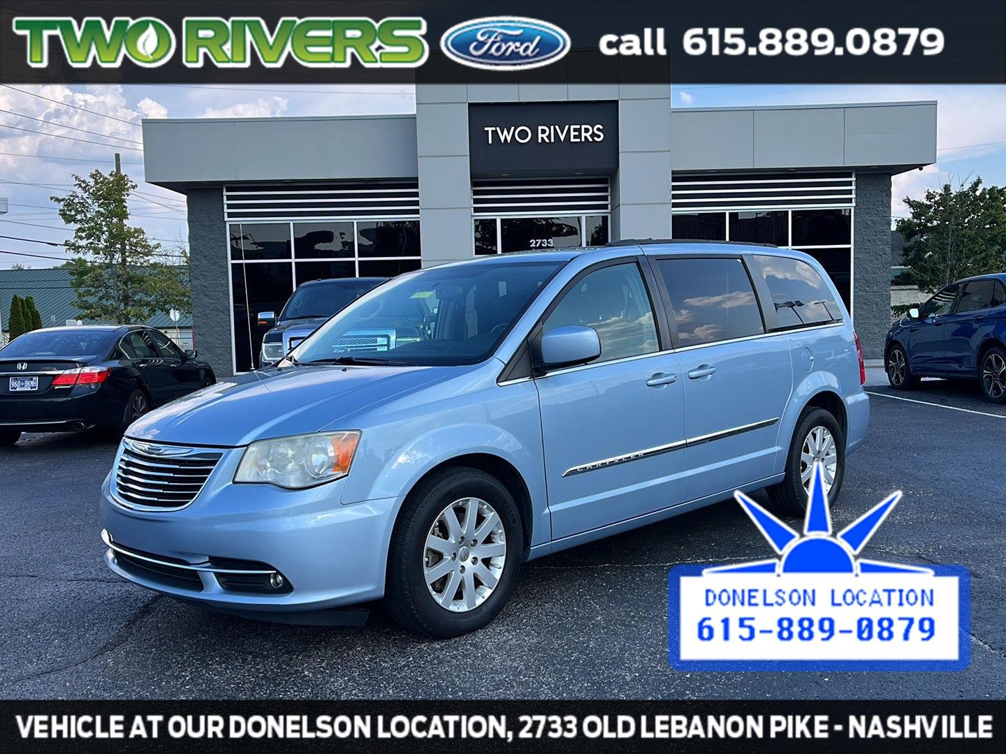Used 2013 Crystal Blue Pearlcoat Chrysler Touring image 1