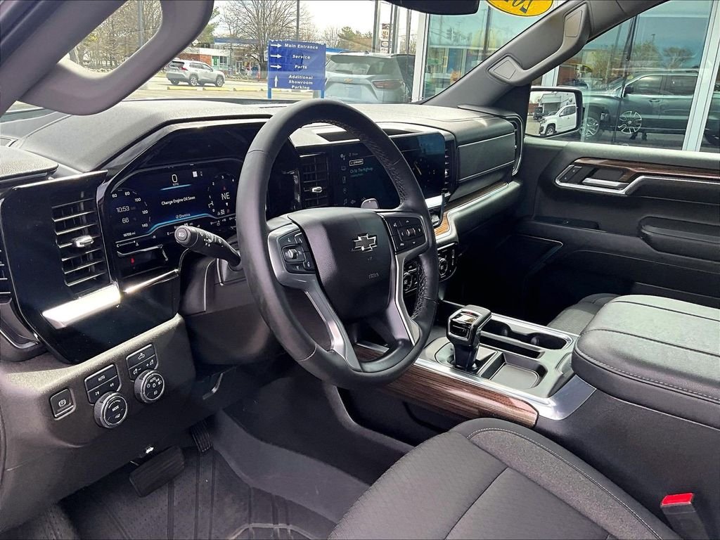 Used 2023 Gray Chevrolet RST image 8