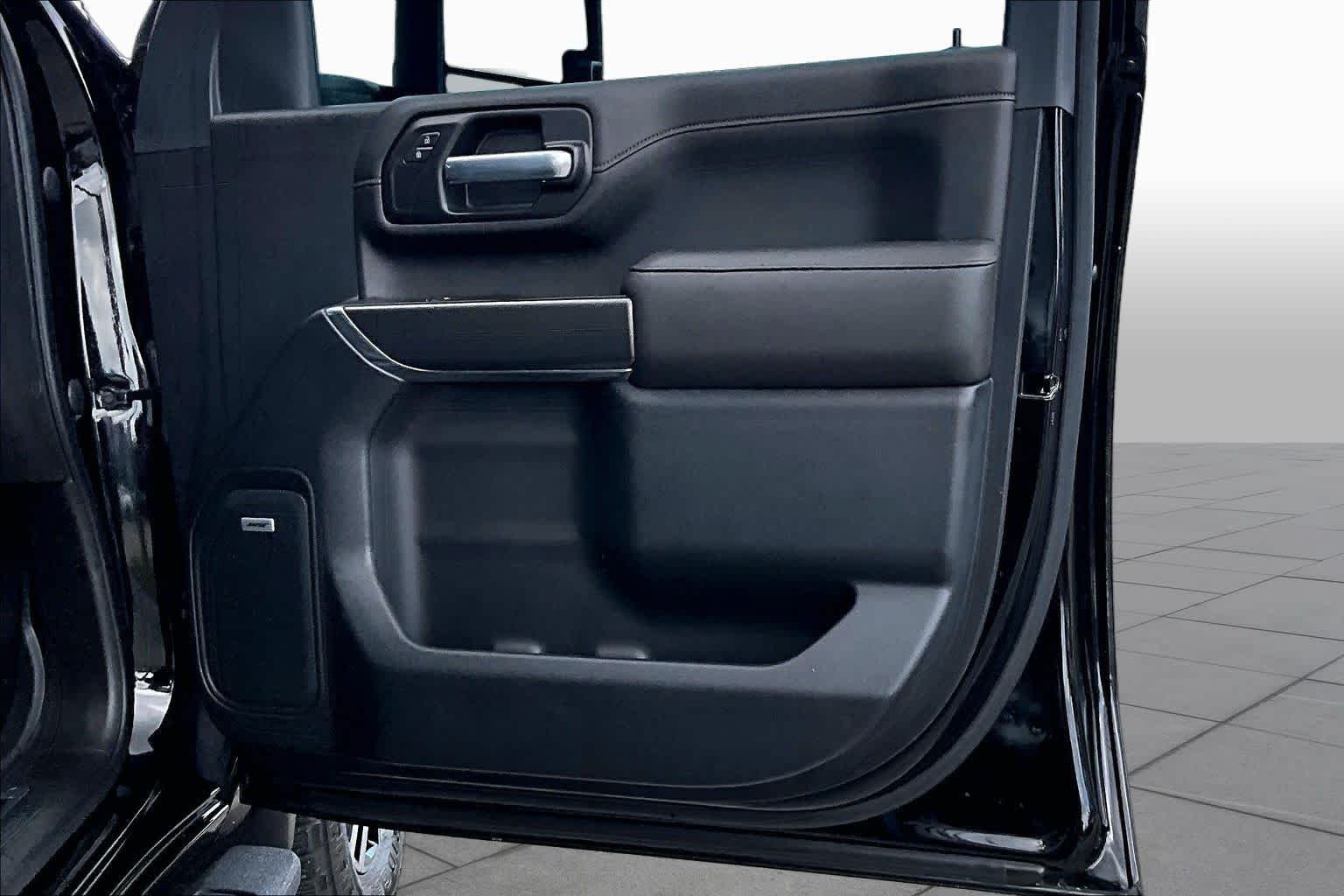 Used 2021 Onyx Black GMC AT4 image 27