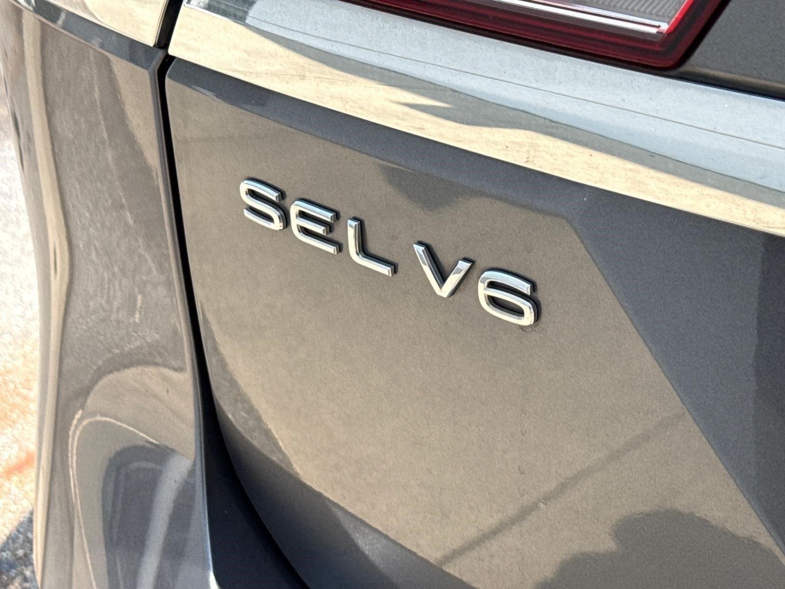 Used 2021 Platinum Gray Metallic Volkswagen 3.6L V6 SEL image 14