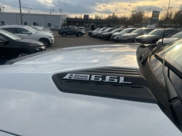Used 2024 White Chevrolet Work Truck image 9