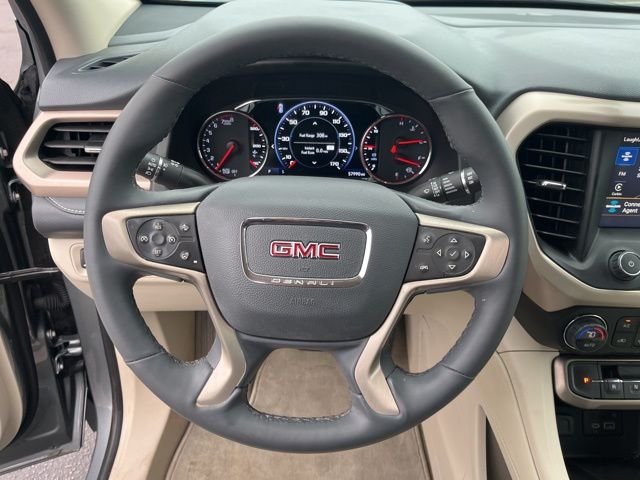 Used 2023 Silver GMC Denali image 22