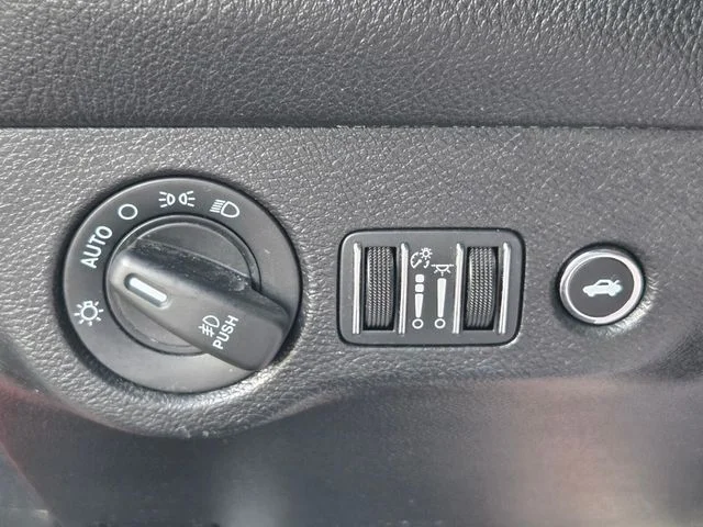 Used 2022 Red Dodge GT image 27
