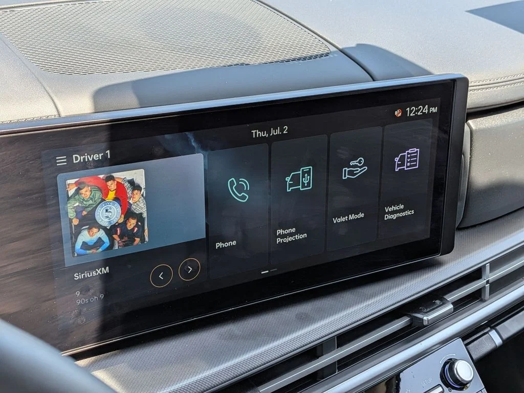 Used 2026 Black Hyundai SEL image 18