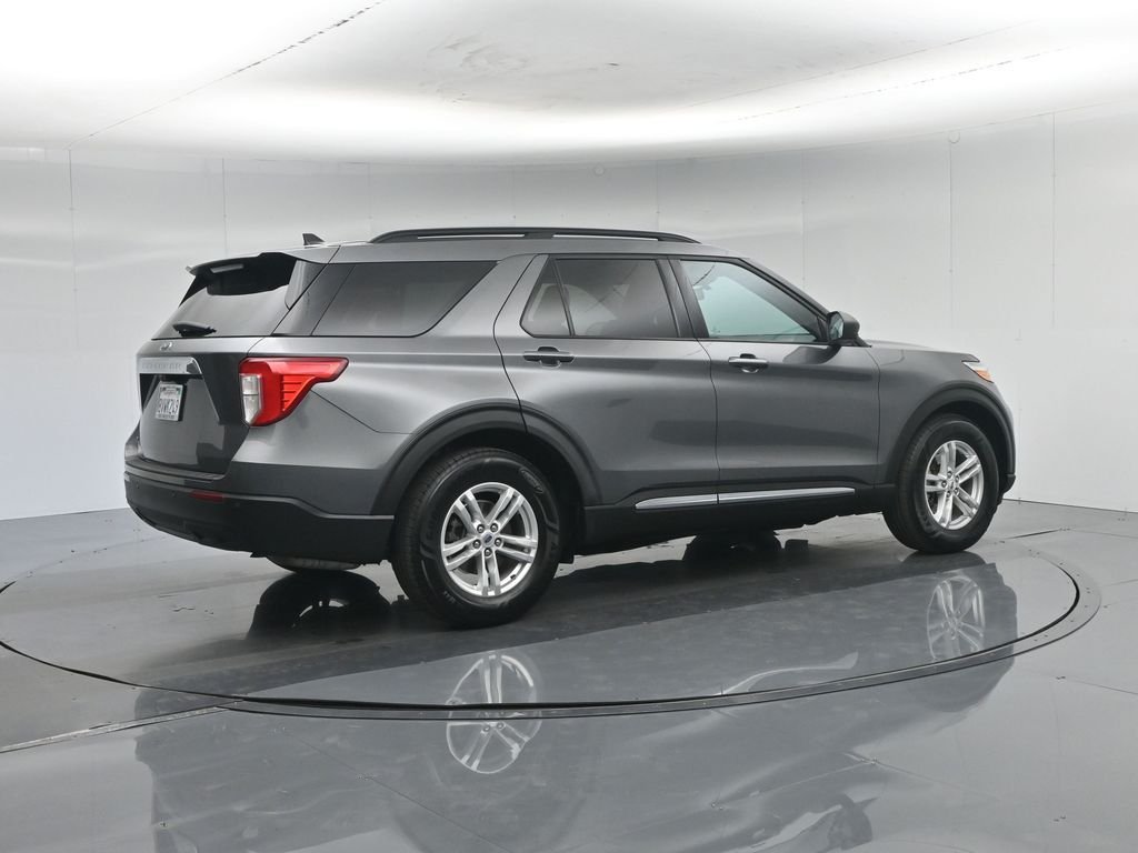 Certified Used 2021 Gray Ford XLT image 33