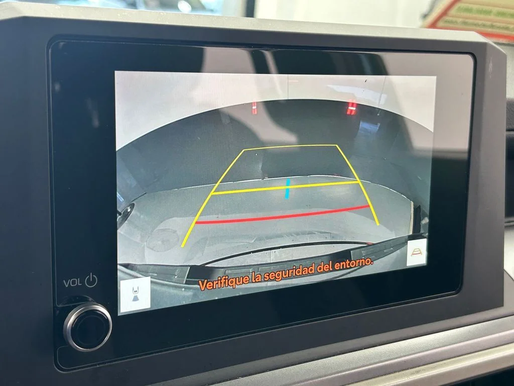 Used 2025 Underground Toyota SR5 image 38