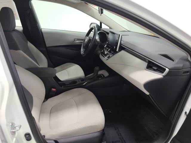 Certified Used 2020 Super White Toyota LE image 9