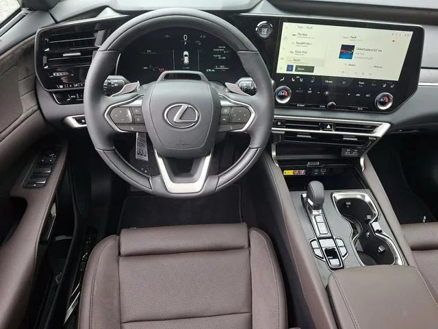 New 2026 Eminent White Pearl Lexus LUXURY image 14