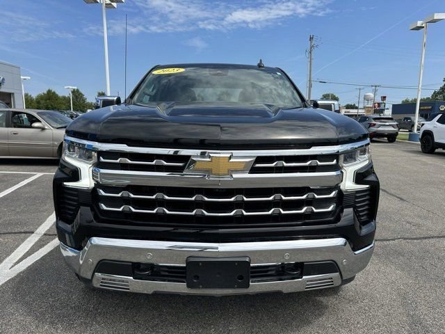 2023 Chevrolet Silverado 1500 LTZ - Photo 3