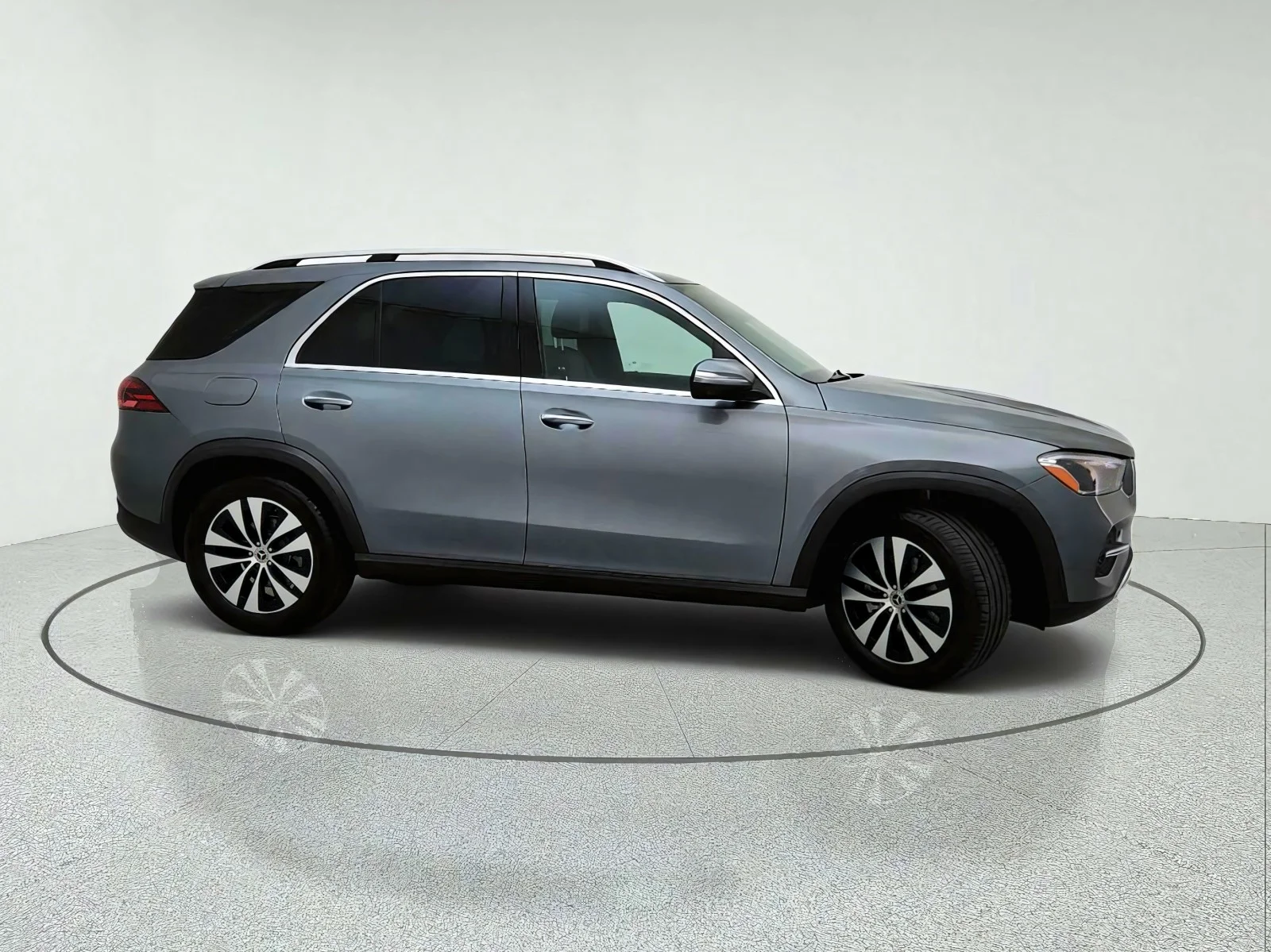 Certified Used 2026 Selenite Grey Metallic Mercedes-Benz GLE 350 image 6