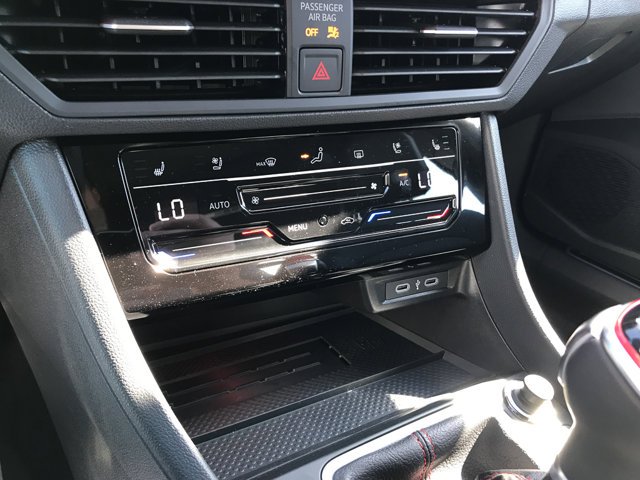 New 2026 Deep Black Pearl Volkswagen Autobahn image 21
