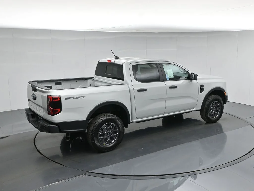 New 2026 Avalanche Ford XLT image 38