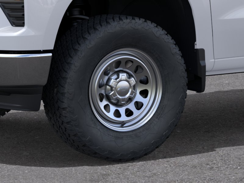 New 2026 Summit White Chevrolet WT image 9