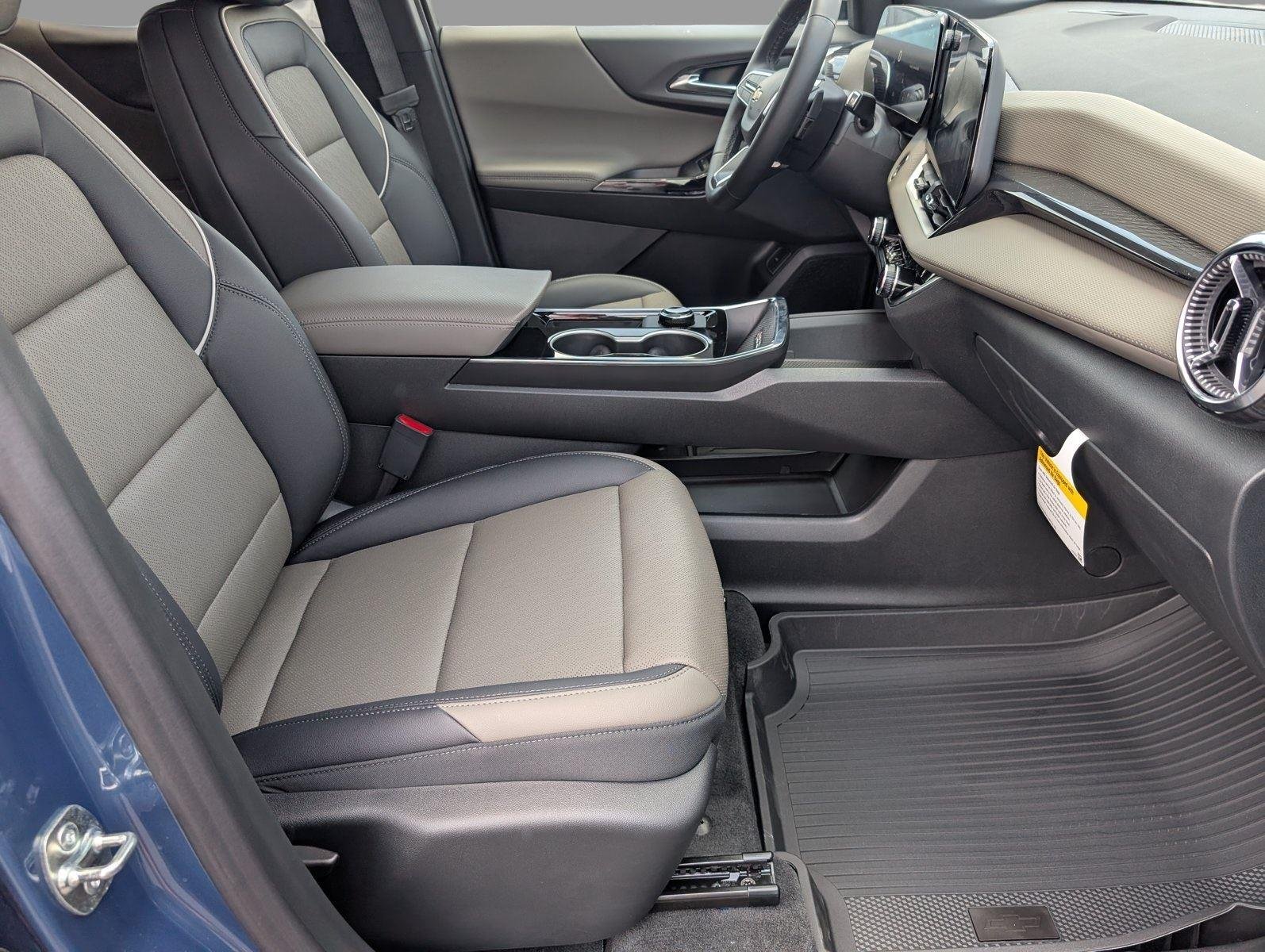 2026 Chevrolet Equinox LT - Photo 37