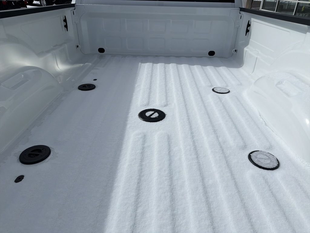 New 2026 Bright White Clear-Coat Exterior Paint RAM Laramie image 9