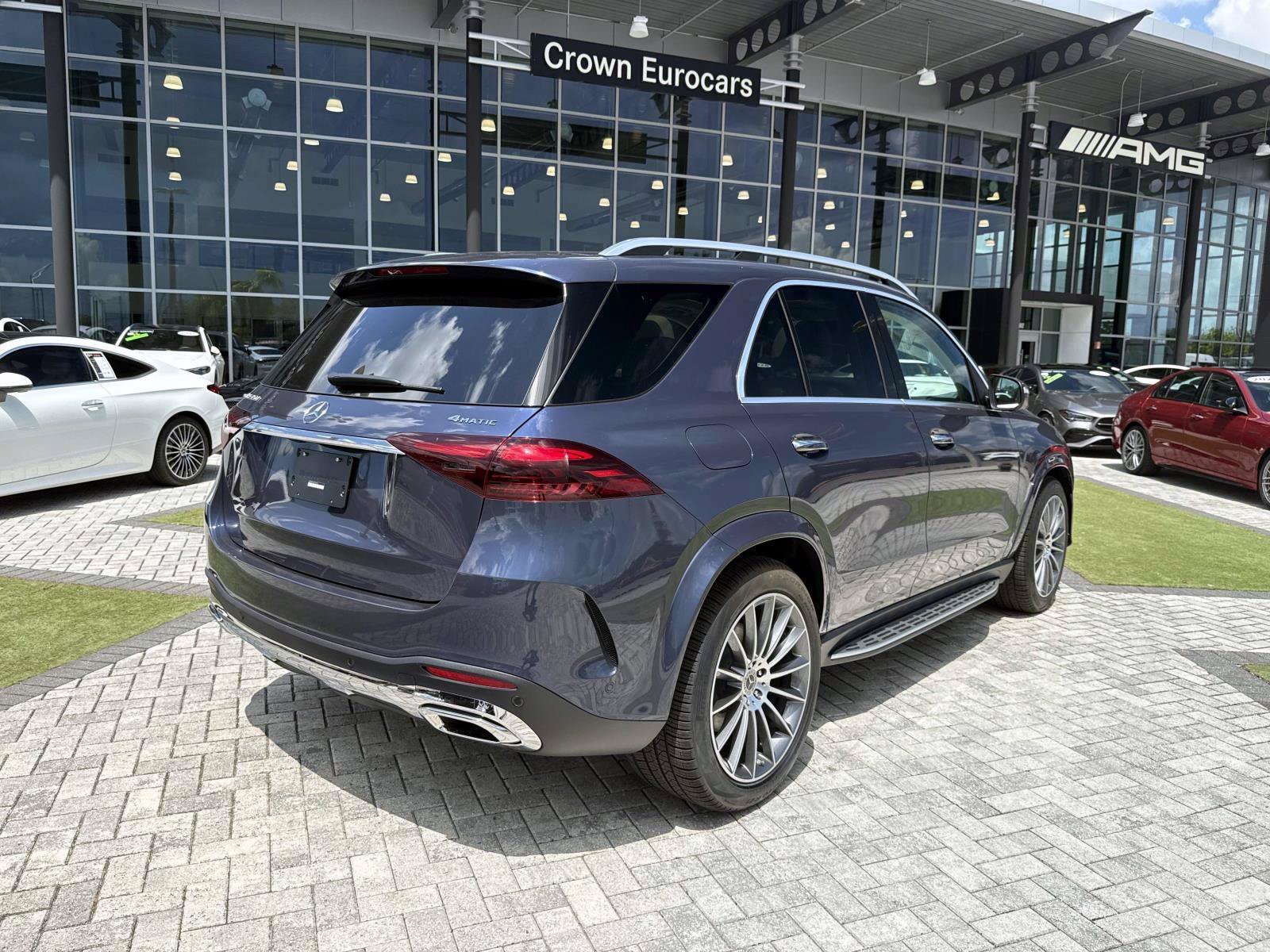 New 2026 Twilight Blue Metallic Mercedes-Benz 350 4MATIC® SUV image 5