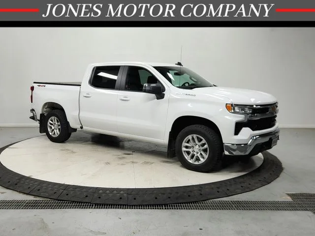 Used 2024 White Chevrolet LT image 1