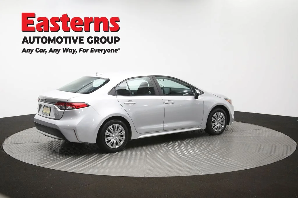 Used 2022 Silver Toyota LE image 41