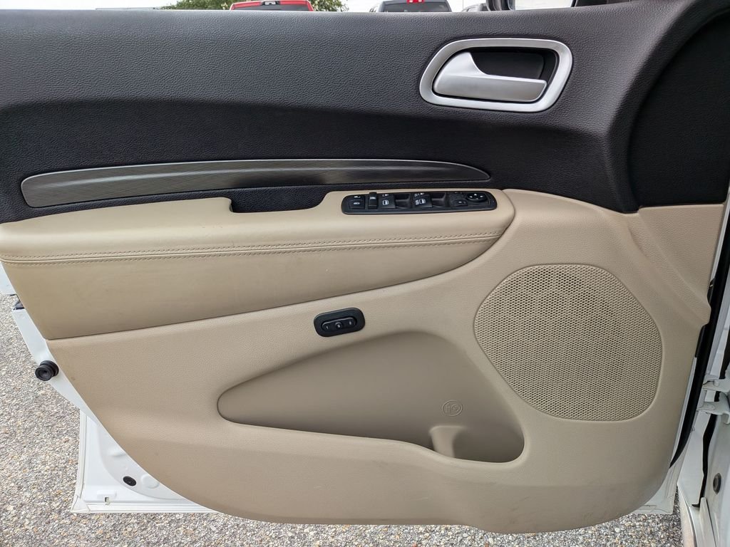 Used 2019 White Dodge Citadel image 33