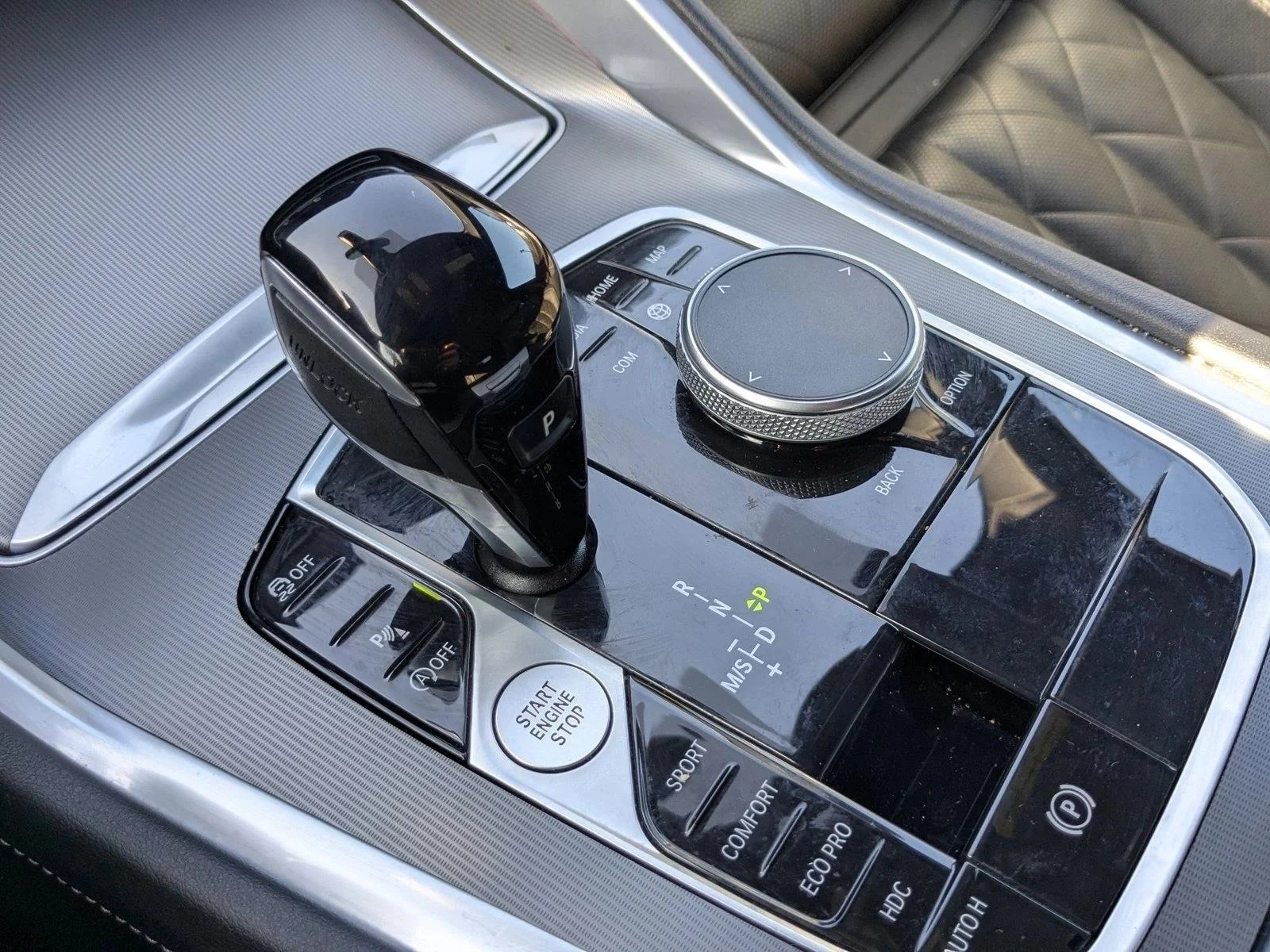 2023 BMW X6 M50i - Photo 11